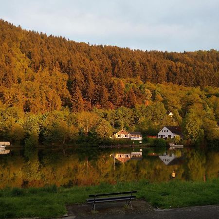 Altes Faehrhaus An Der Mosel Anno1633 Traben-Trarbach Exterior foto